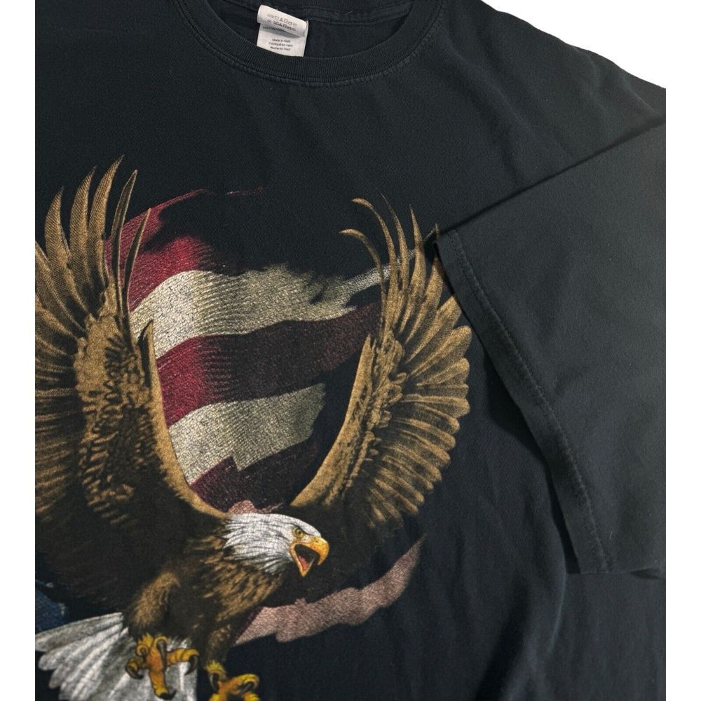 Vintage American Flag with Eagle Mens 2XL Patriotic T -Shirt Gildan Black‎